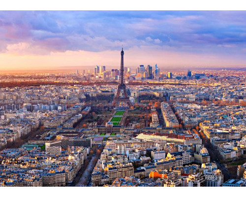 Fototapete von einem Sonnenuntergang in Paris mit dem Eiffelturm.