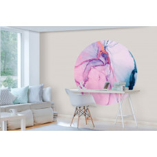 Ein Wandkreis mit abstrakter Marmorkunst, perfekt für ein modernes Büro.