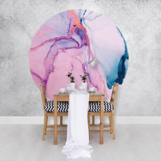 Ein Wandkreis mit abstrakter Marmorkunst, geeignet für eine moderne Küche.