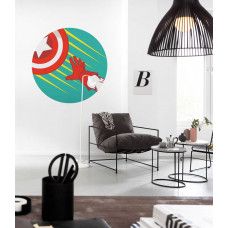 Ein Tapetenkreis mit dem Schild von Captain America im Pop-Art-Stil aus Avengers, Marvel-Thema, zu sehen in einem Kinderzimmer.