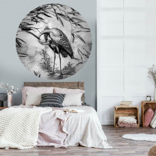 Ein dekorativer Tapetenkreis mit einem Kranich in monochromen Farbtönen, geeignet für ein Schlafzimmer.