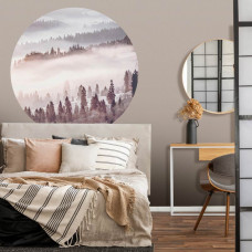 Ein Wandkreis mit einem rustikalen Look eines nebligen Waldes, perfekt für ein Schlafzimmer.