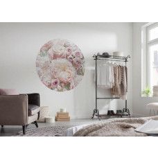 Ein Tapetenkreis mit einem eleganten Design aus Rosenblüten, ideal für ein Schlafzimmer.