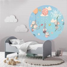 Ein Wandkreis mit einem fröhlichen Design aus fliegenden Mäusen, ideal für ein Kinderzimmer.