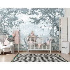 Ein Kinderzimmer mit Waldtieren Tapete in grün mit einem Bären und andere Waldtiere durch den Wald umgeben.