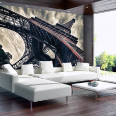 Eine Fototapete des Eiffelturms in Paris als Denkmal für das Wohnzimmer.