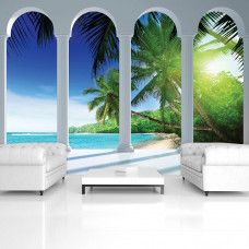 Eine Fototapete mit einem tropischen Strand mit Palmen und Säulen, geeignet für ein Büro.