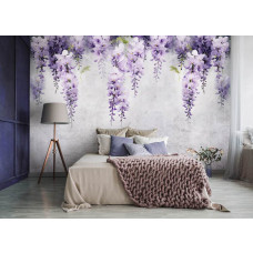 Eine Fototapete von Glyzinien auf Beton mit Blumen und Efeu im Wohnzimmer und Schlafzimmer.