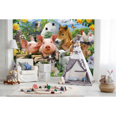 Eine Fototapete mit Bauernhoftieren in einem lustigen Selfie-Stil, geeignet für das Spielzimmer.