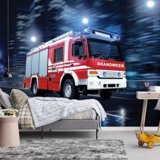 Eine Fototapete von Feuerwehrauto mit Feuerwehrauto in einem Kinderzimmer Tapete.