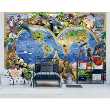 Eine Fototapete mit einer tierischen Weltkarte, perfekt für ein Kinderzimmer.