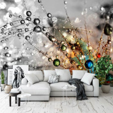 Eine Fototapete mit Tropfen auf einer Pusteblume im Wohnzimmer.