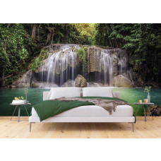 Ein Fototapet von den Erawan-Wasserfällen in Thailand, Kanchanaburi in einem Schlafzimmer.
