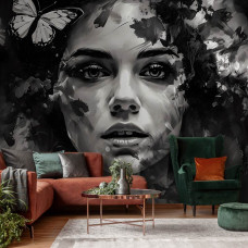 Eine Fototapete mit einem gemalten Porträt einer Frau und eines Schmetterlings im Wohnzimmer mit einem romantischen Touch.