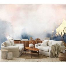 Fotobehang met vloeiende aquarelvormen en goudaccenten in een woonkamer.