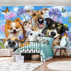 Eine Fototapete mit Hunden und Katzen in einer verspielten Umgebung für ein Kinderzimmer.