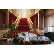Eine Fototapete mit einer königlichen Treppe in einem Palast in einem heiteren Schlafzimmer.