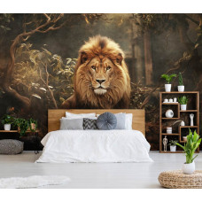 Fototapete im Schlafzimmer mit einem kraftvollen Löwenporträt in weiter Wildnislandschaft.