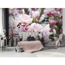 Fototapete mit Frühlingsblumen und Apfelblüte im Schlafzimmer.