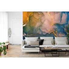 Eine Fototapete mit abstraktem Blitz und Marmor in einem Wohnzimmer.