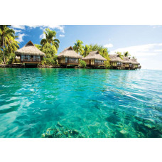 Malediven, tropisch dargestellt auf einer Fototapete mit Meer, Sonne und Strand für eine sommerliche Atmosphäre.