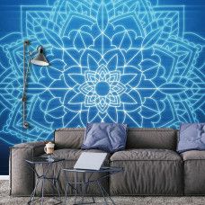Eine Fototapete mit Mandala in blauem Muster und Symmetrie für Schlafzimmer und Wohnzimmer.