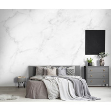 Eine elegante Fototapete mit einer Marmorwand in einem luxuriösen Stil, perfekt für ein Schlafzimmer.