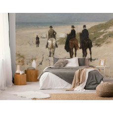 Ein Schlafzimmer mit einer Fototapete mit einem Gemälde von Anton Mauve, Morgenrit am Strand, auf dem Reiter zu Pferd in Richtung Strand reiten.