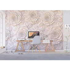 Eine Fototapete mit einer Wand aus weißen Rosen, die einen romantischen und raffinierten Look in einem Büro bietet.