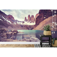 Eine Fototapete mit der einzigartigen Landschaft von Torres del Paine, perfekt für eine Küche.