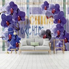 Eine Fototapete mit Orchideen auf einer Holzwand, geeignet für das Wohnzimmer.