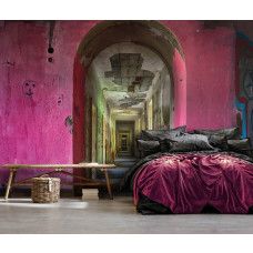 Fototapete einer alten Halle mit 3D-Effekt im urbanen industriellen Stil für das Schlafzimmer.