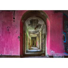 Fototapete einer alten Halle mit 3D-Effekt, urban und verwittert.