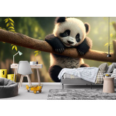 Niedliche Fototapete für Kinder, gezeigt im Kinderzimmer mit einem Panda, der an einem Ast hängt, umgeben von einer waldreichen Kulisse.