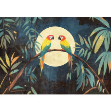 Fototapete mit bunten Papageien, die auf einem Ast sitzen, umgeben von üppigen Dschungelpflanzen, erleuchtet vom sanften Licht eines Vollmonds.