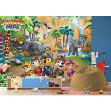 Ein Fototapete mit Paw Patrol Dschungel im Mädchenzimmer, bei dem die fröhlichen Paw Patrol Welpen und die exotische Natur ein verspieltes und lebendiges Dekor schaffen.