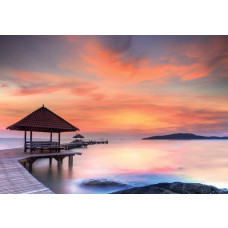 Fototapete von einer Seebrücke am Meer, ruhige Atmosphäre.