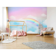 Fototapete mit einem Regenbogen und Wolken in Pastellfarben. Ideal für das Kinderzimmer eines Mädchens mit fröhlichem und fantasievollem Look.