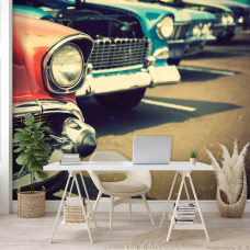 Eine Fototapete mit Retro-Autos für ein Büro mit Vliestapete.