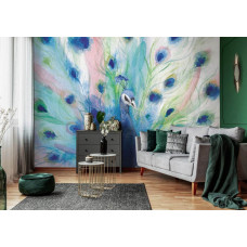 Fototapete mit einem verzierten Pfau in sanften Tönen und einem eleganten Look. Diese Fototapete schafft ein ruhiges Ambiente in einem Wohnzimmer.