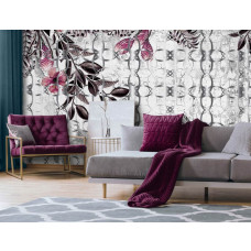 Fototapete mit Zierpflanzen an einer Betonwand mit rosa Blumen im Wohnzimmer.