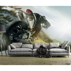 Ein Wohnzimmer mit einer Fototapete schnelles Motorrad in den Bergen mit einem beeindruckenden Blick auf eine lange Straße und schöne Berge.