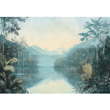 Fotobehang met een spiegelend meer omringd door dicht tropisch oerwoud en weelderige begroeiing.