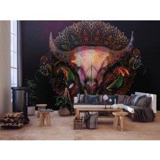 Eine Fototapete von einem Stierschädel mit Mandala-Mystik und Hörnern für das Wohnzimmer.