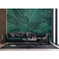 Ein Fototapete mit tropischen Blättern in Smaragdgrün und Gold im Wohnzimmer, bei dem das üppige Blattmuster und die warmen Goldtöne eine stilvolle und botanische Atmosphäre schaffen.