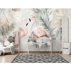 Ein Babyzimmer mit einer Fototapete mit eleganten Flamingos und üppigen Dschungelblättern, die zusammen einen frischen und exotischen Look schaffen.