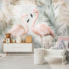 Ein stilvolles Kinderzimmer mit einer Fototapete mit eleganten Flamingos und üppigen Dschungelblättern, die zusammen einen frischen und exotischen Look schaffen.