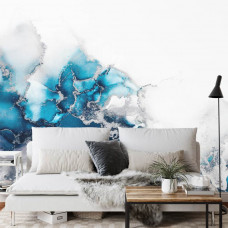 Eine Fototapete aus türkisem Marmor in abstrakten Grün- und Blautönen für ein Esszimmer.