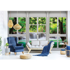 Fototapete mit Wasserfall in 3D-Perspektive durch ein Fenster im Wohnzimmer.