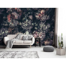 Eine Fototapete mit Vintage-Blumenmuster, zu sehen im Wohnzimmer.